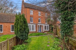 Russell Terrace, Leamington Spa