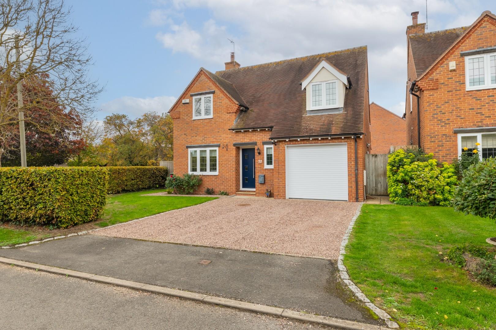 Hedges Close, Ladbroke, Southam